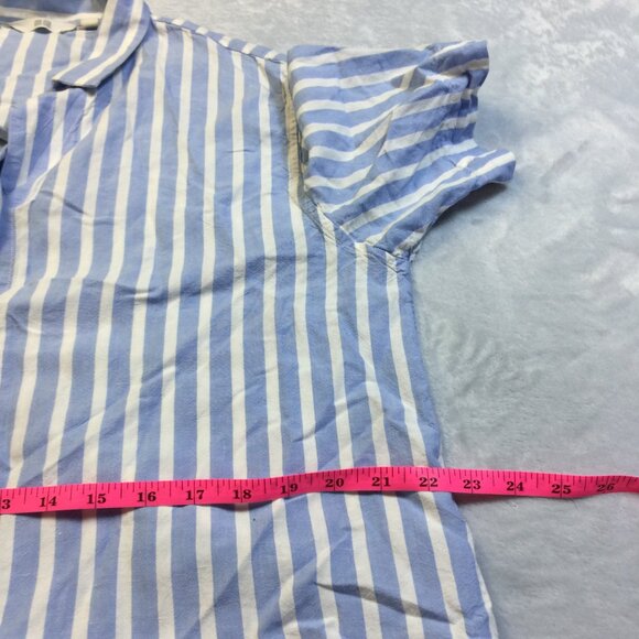 Uniqlo Shirt Size M Womans Blue White Striped Linen Blend Short Sleeve Cropped - Picture 13 of 15